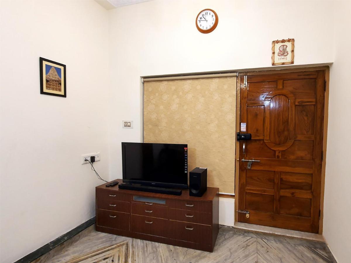 Aditya Premium Homestay- Furnished Air Conditioned- 2Bhk Jabalpur Exterior foto