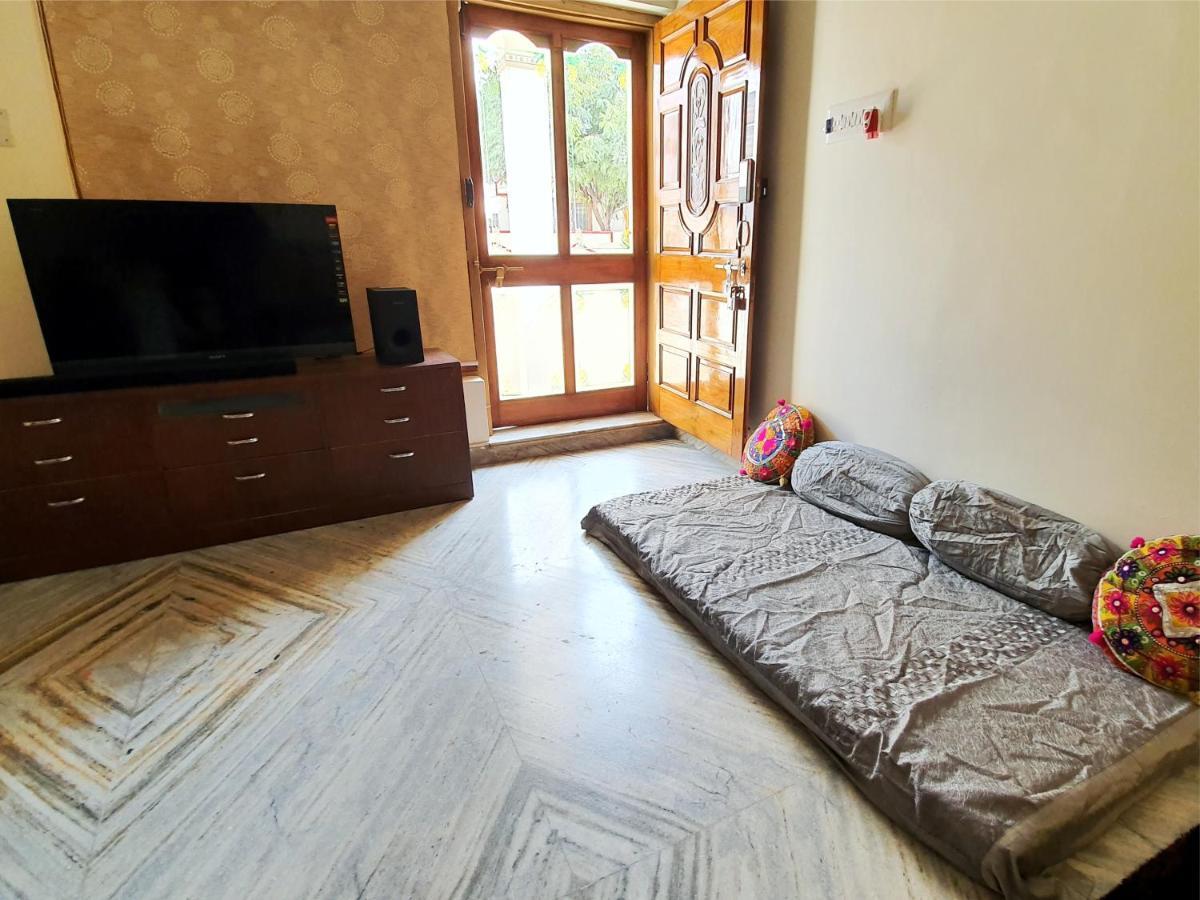 Aditya Premium Homestay- Furnished Air Conditioned- 2Bhk Jabalpur Exterior foto